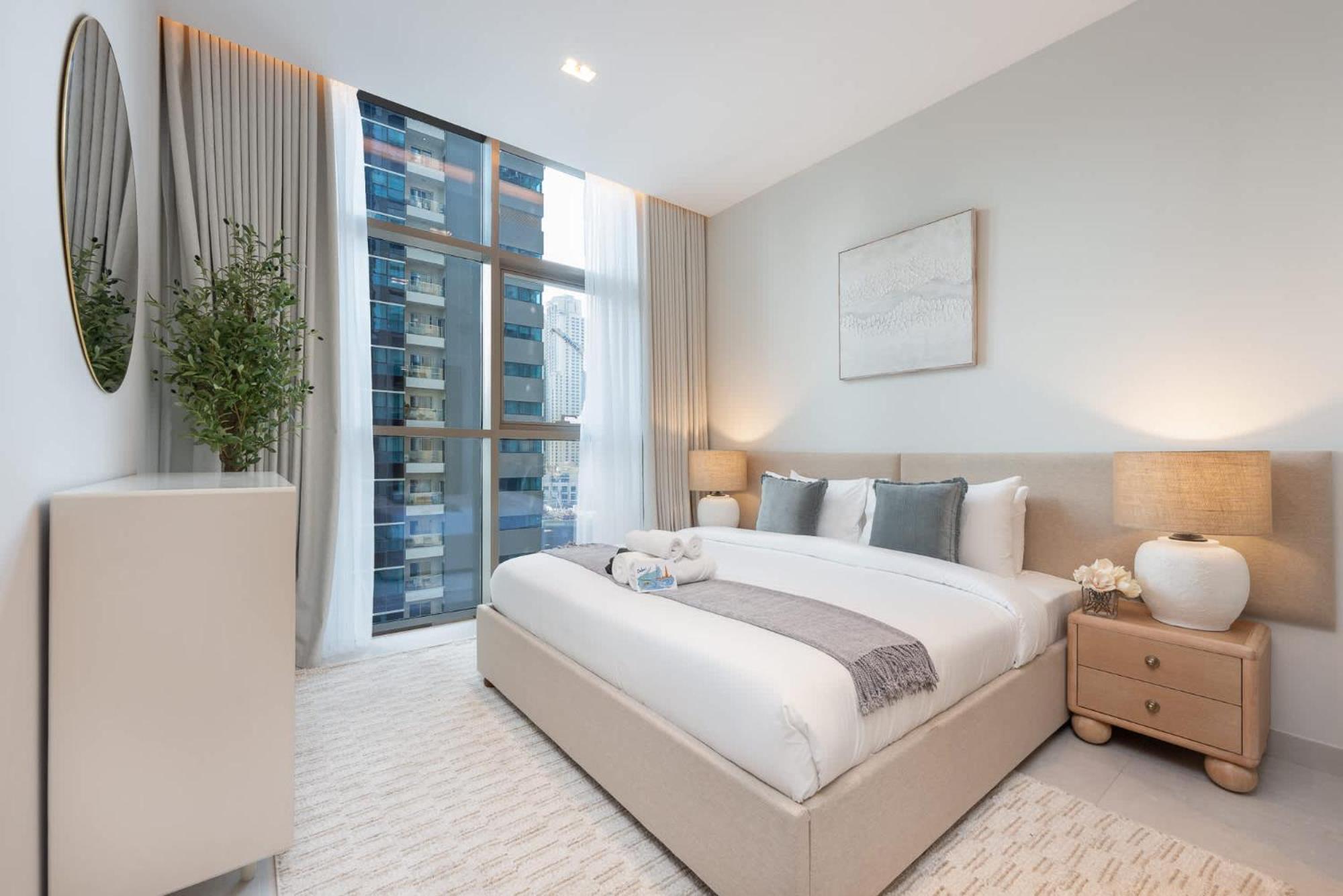 Astonishing 1 Bedroom Flat In No 9 Tower Marina