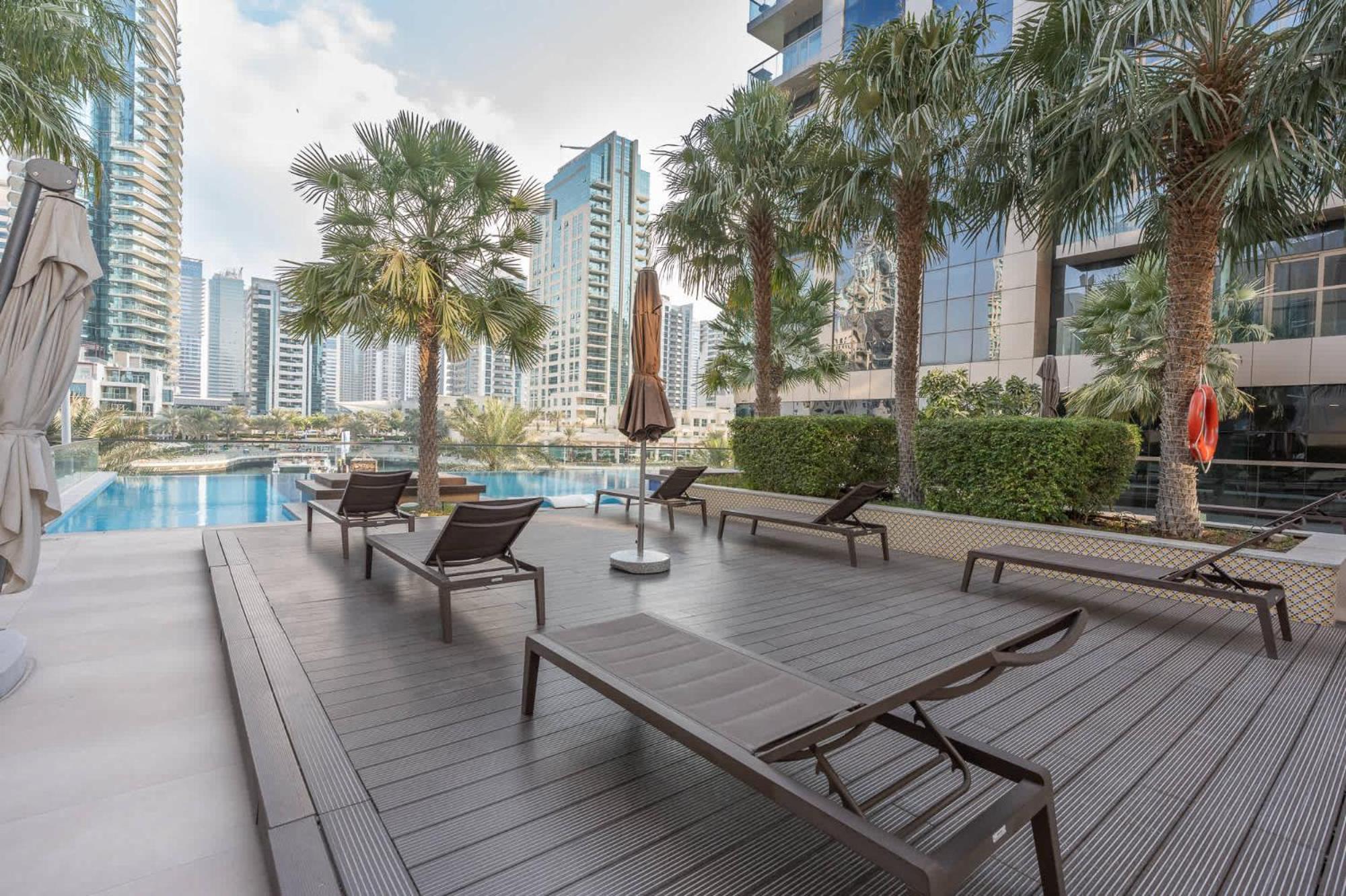 Astonishing 1 Bedroom Flat In No 9 Tower Marina Apartment Dubai