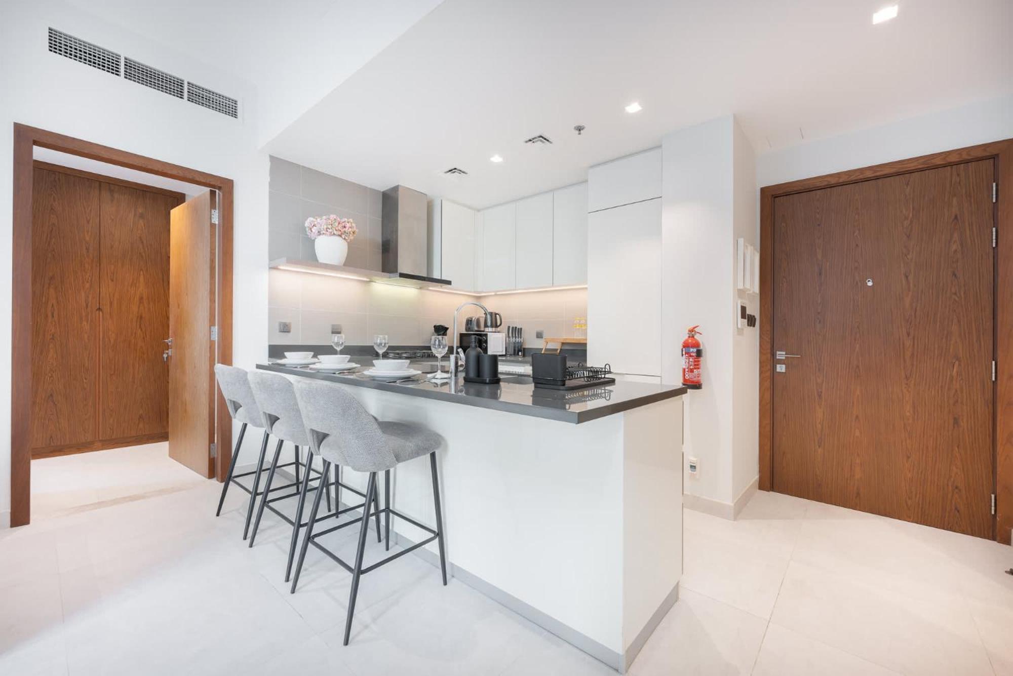 Astonishing 1 Bedroom Flat In No 9 Tower Marina Apartment Dubai