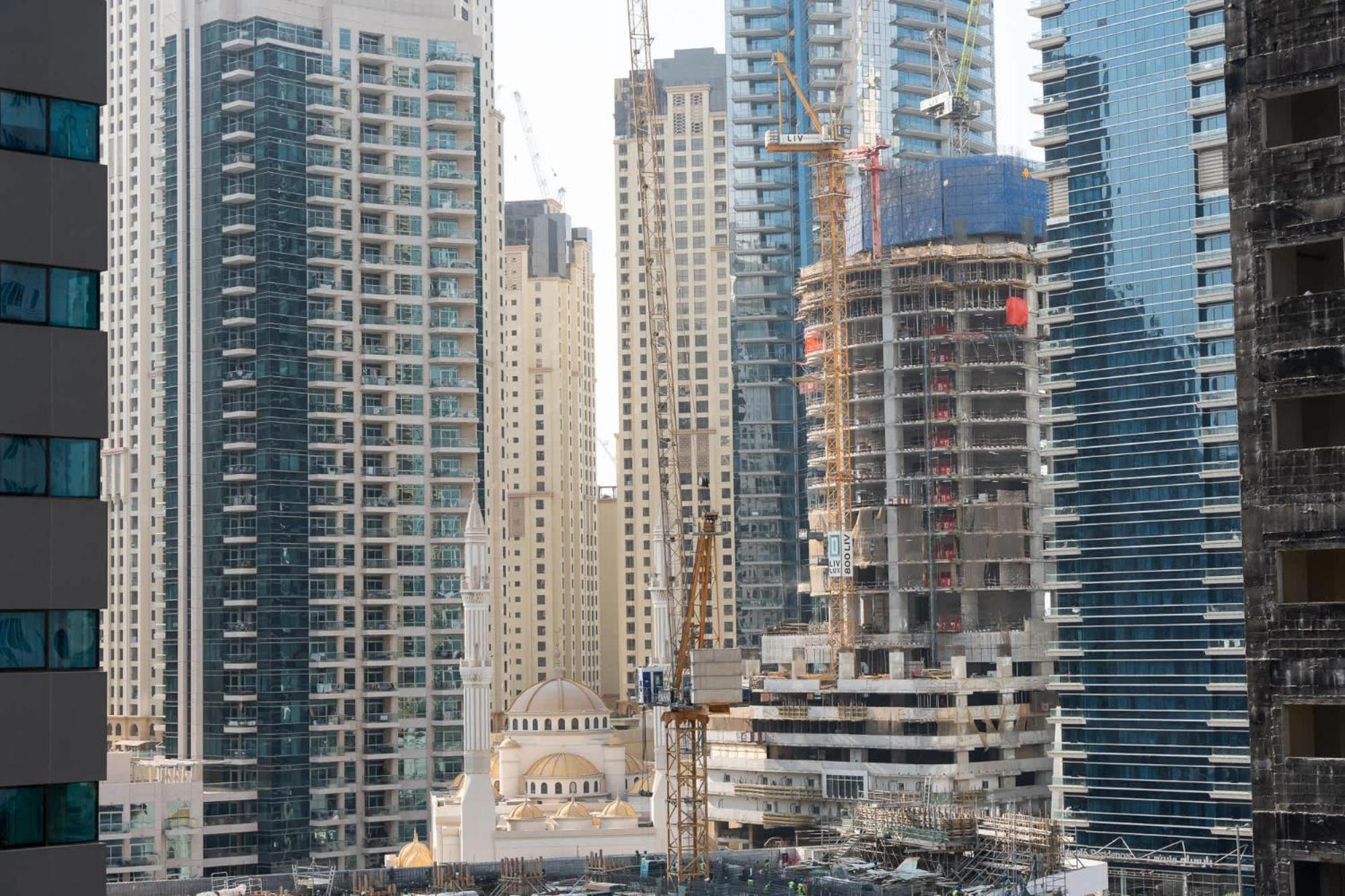 Astonishing 1 Bedroom Flat In No 9 Tower Marina * Dubai
